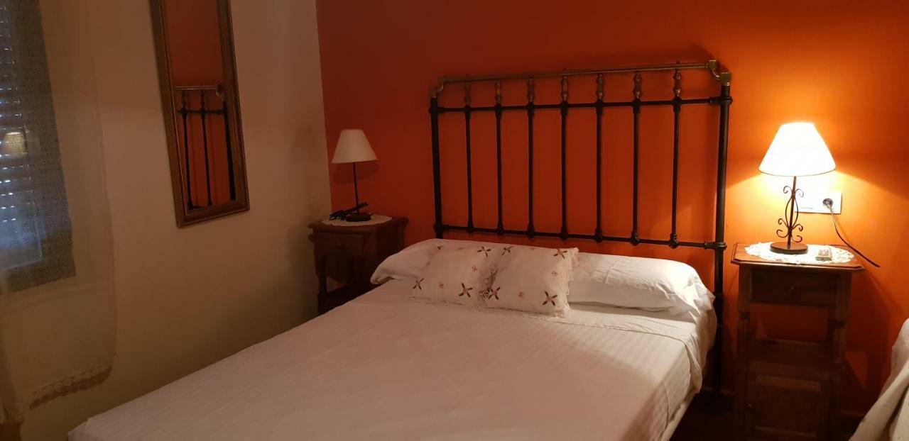 Apartamentossierradegata La Noguera Villamiel المظهر الخارجي الصورة