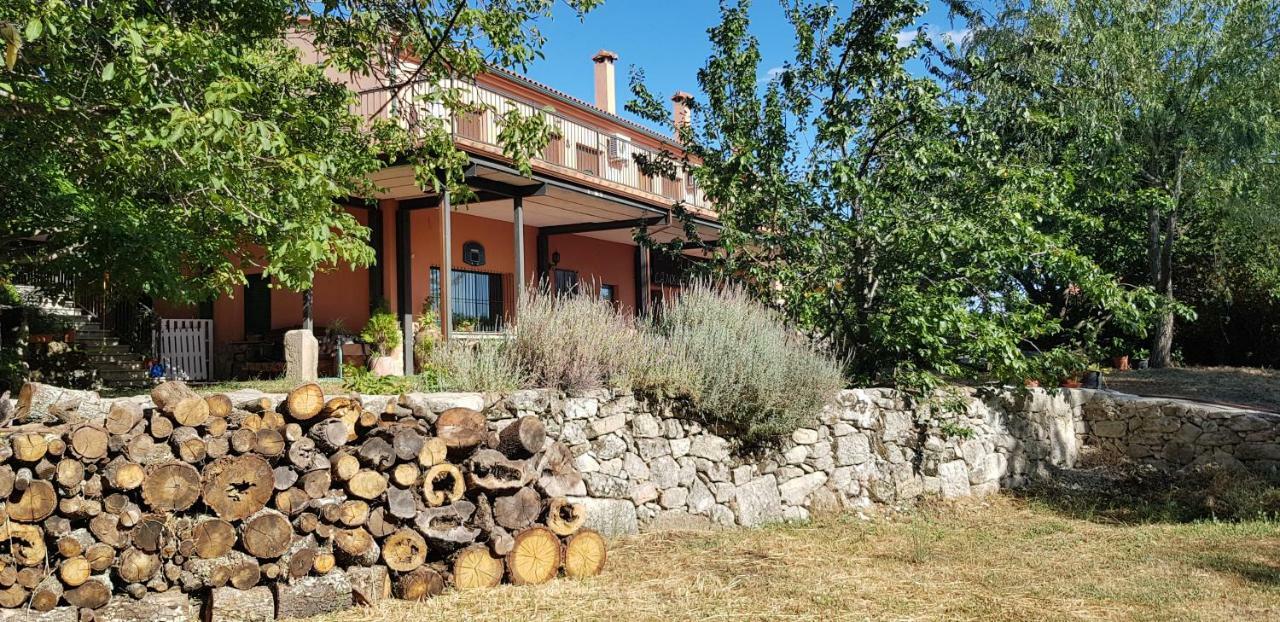 Apartamentossierradegata La Noguera Villamiel المظهر الخارجي الصورة