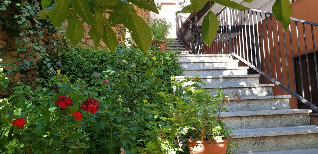 Apartamentossierradegata La Noguera Villamiel المظهر الخارجي الصورة